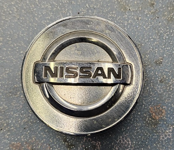 🔥04-21 Armada Altima Titan Maxima Sentra Center Cap Hubcap Black Wheel Silver