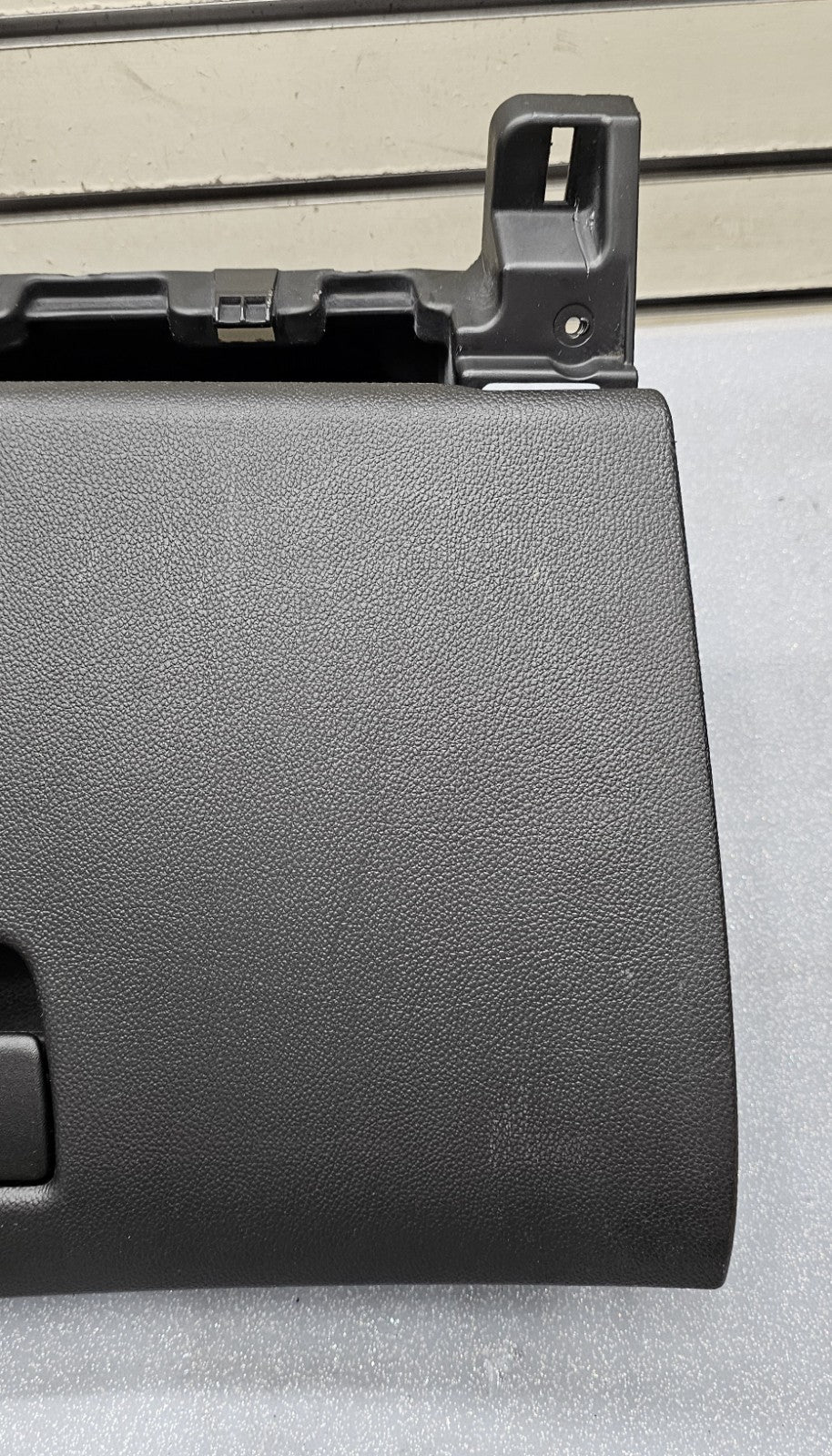 🔥11-16 Chevy Cruze Ebony Dash Glove Box Lid storage Compartment Assembly Black