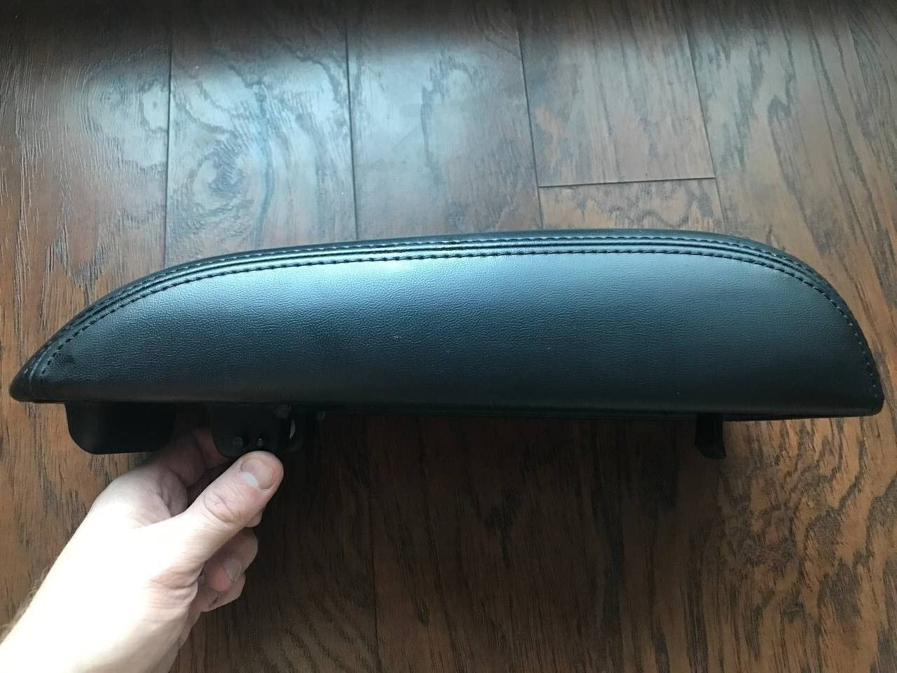 11-20 DODGE JOURNEY CENTER CONSOLE LID COVER TOP ARMREST ARM REST SLIDING BLACK