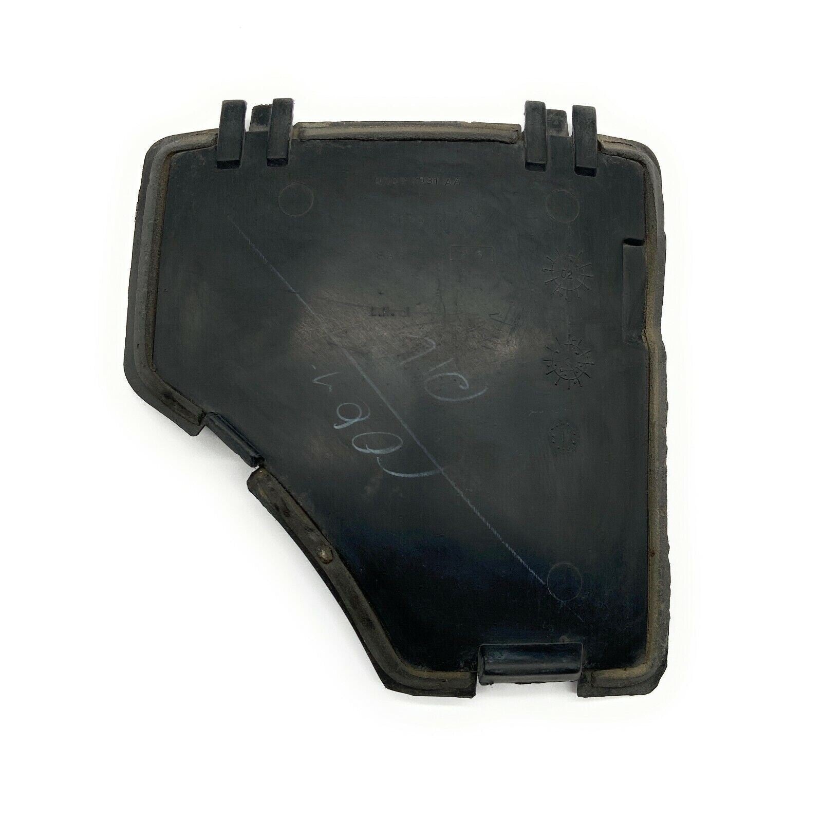 01-10 PT Cruiser Fender Panel Wheelhouse Splash Dust Access Lid Inner Cover Left