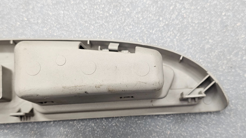 🔥03-08 Crown Victoria Rear Right Passenger Power Window Door Switch Gray