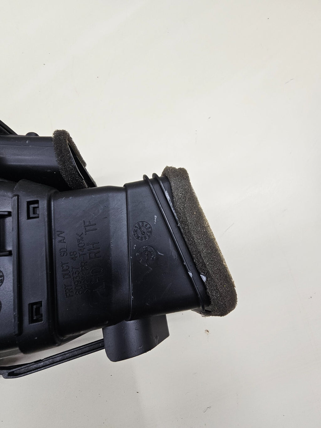11-13 KIA OPTIMA RIGHT PASSENGER DASH FRONT CENTER AC AIR VENT HEATER BLACK OEM