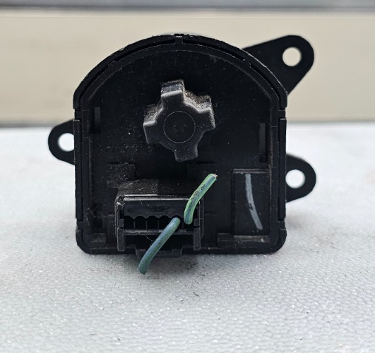 🔥05-07 DODGE DAKOTA DASH RIGHT PASSENGER BAG ON OFF DASH SWITCH ASSEMBLY BLACK