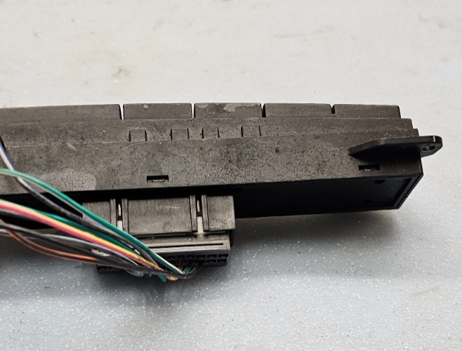 🔥04-07 Grand Cherokee Commander Traction Switch TCS OFF Panel Assembly Black