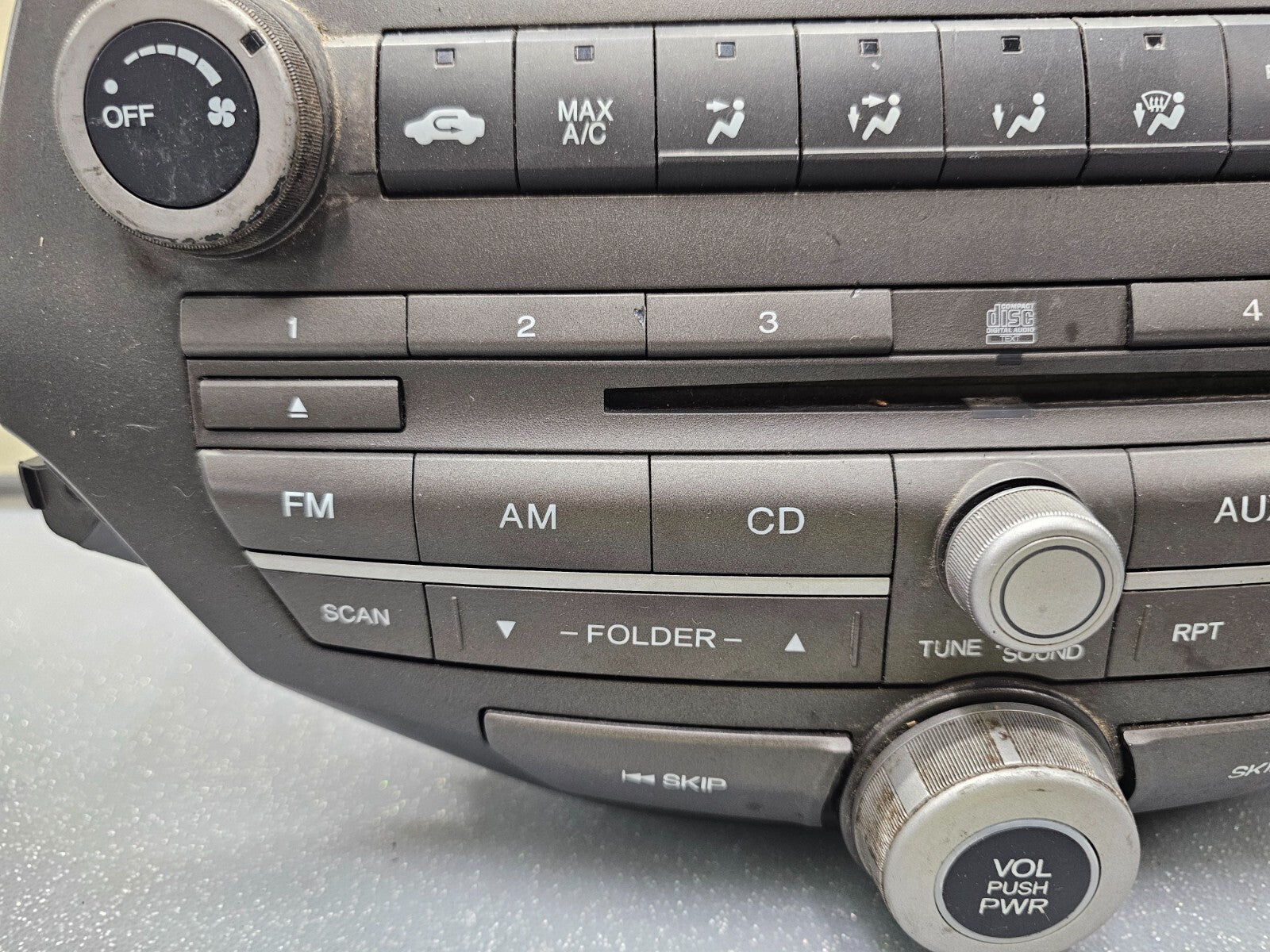 🔥08-12 HONDA ACCORD DASH AM FM RADIO STEREO CD PLAYER RECEIVER OEM