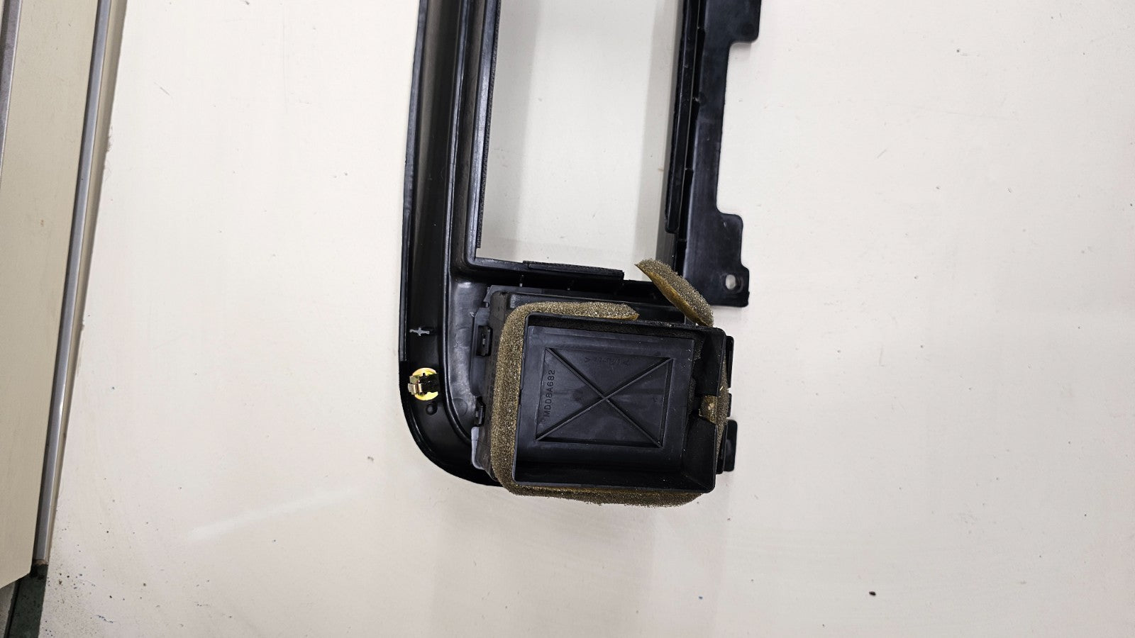 🔥95-11 Grand Marquis Crown Victoria Dash Instrument Cluster Radio Bezel Black