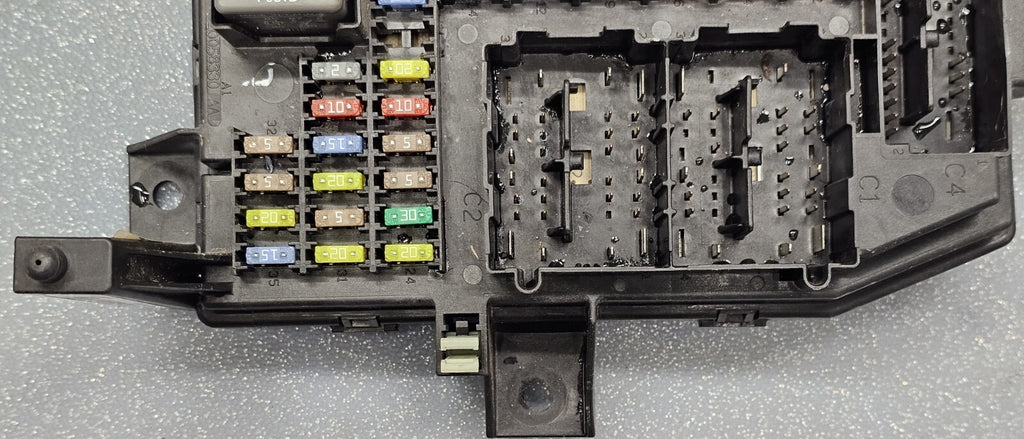 🔥08-11 Ford Ranger Computer Body Fuse Box Relay Block BCM Multifunction Module