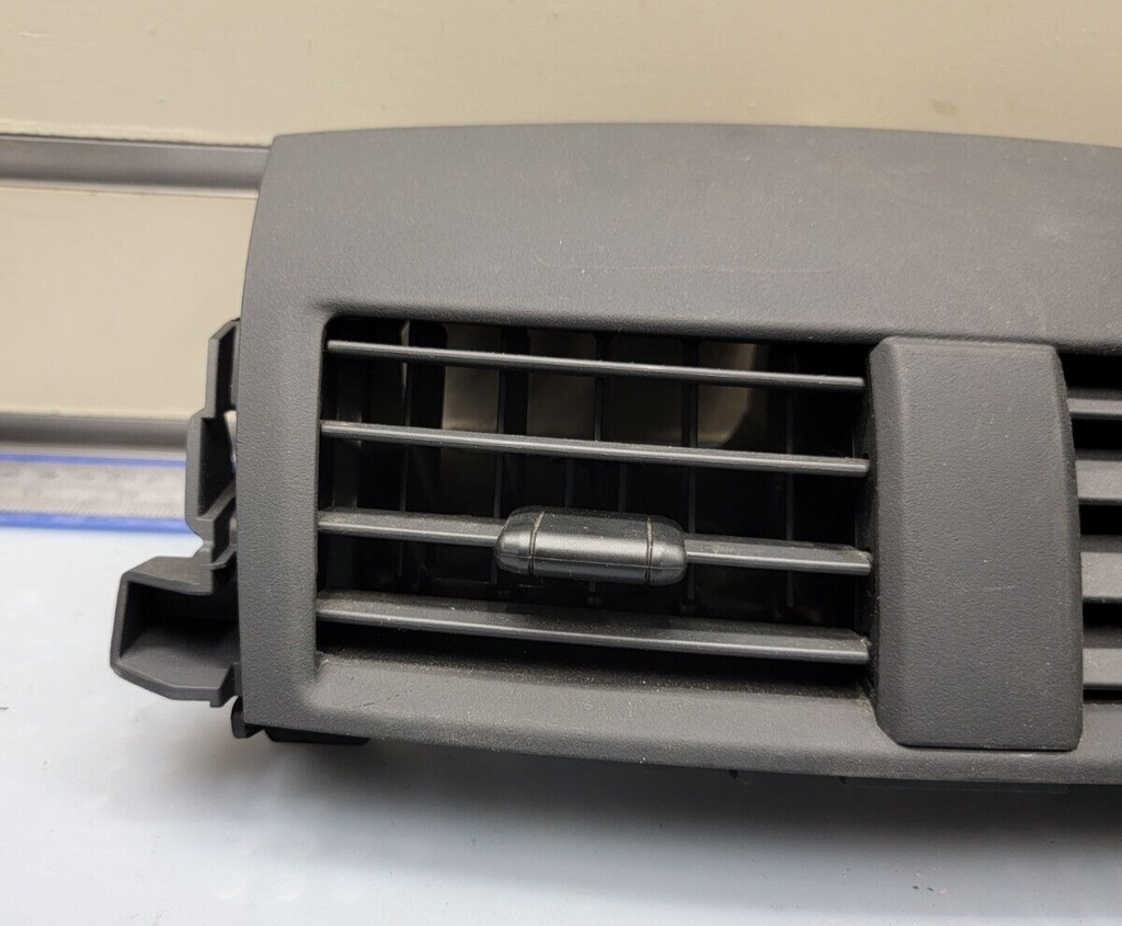 🔥06-12 Toyota RAV4 Front Dash Center A/C Air Vent Grille Bezel Assembly OEM