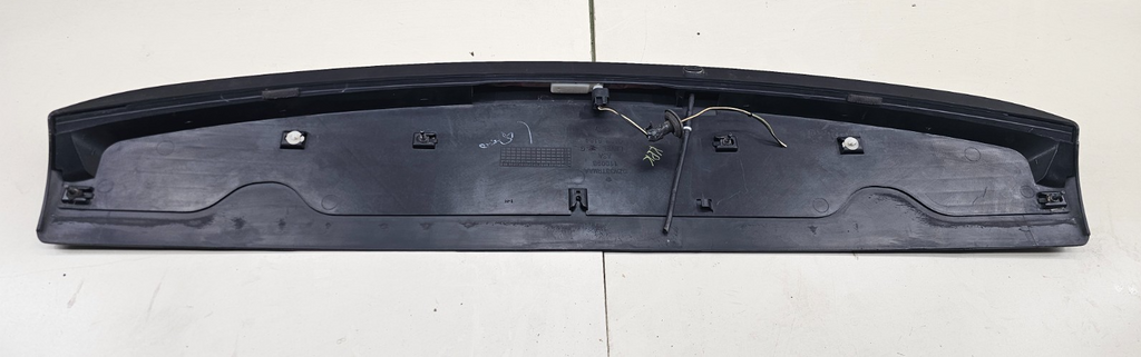 11-20 Dodge Grand Caravan Rear Upper Hatch Spoiler Wing Mount Break Light Black