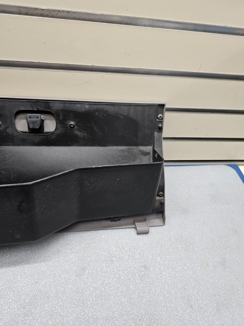 🔥94-97 Dodge RAM Dash GLOVE BOX Storage Compartment Door Assembly LT GRAY G20