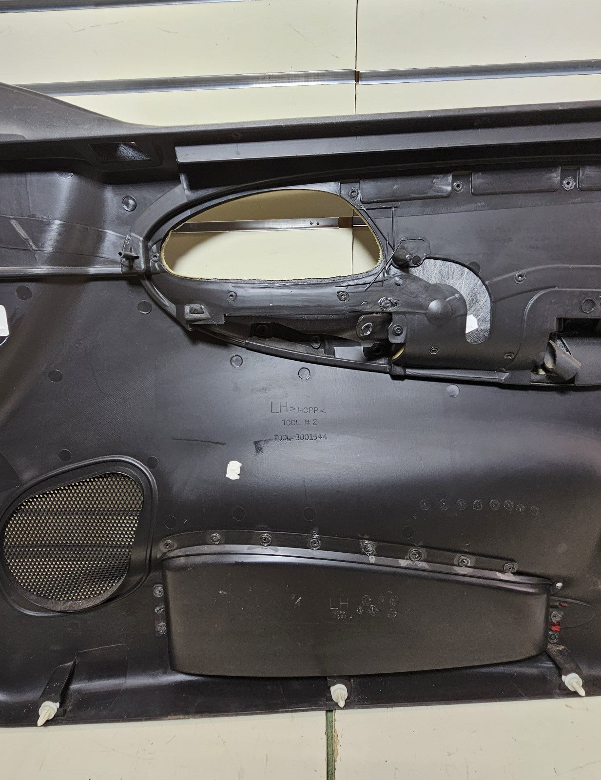 🔥2002-2009 CHEVY TRAILBLAZER Door Panel  Front LEFT Driver Arm Rest BLACK D8