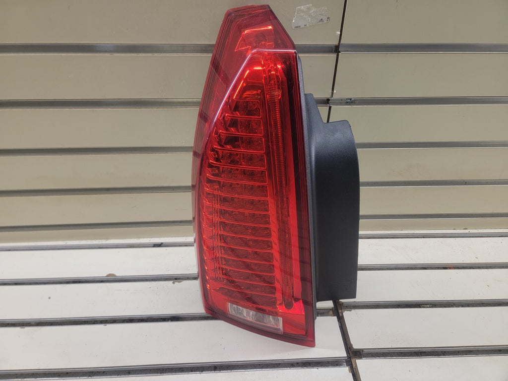 🔥2008-2013 Cadillac CTS Sedan Taillight Lamp Assembly Driver Side Left
