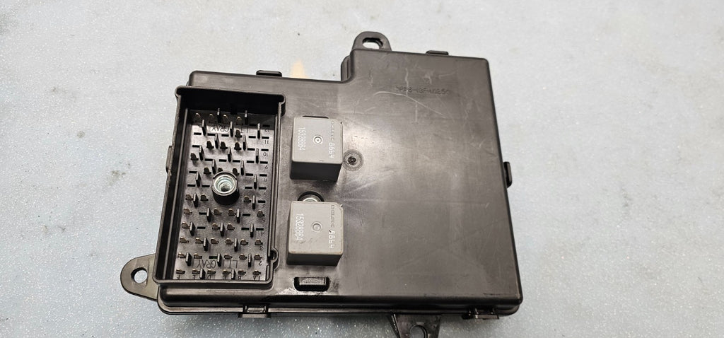 🔥11-12 Chevy Malibu Body BCM Control Fuse Box Unit Module Integrated Power OEM