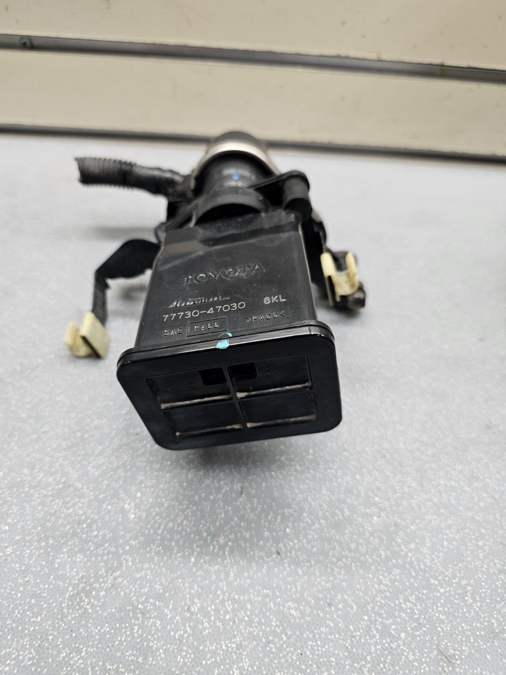🔥2006 - 2009 Toyota Prius Gas Fuel Vapor Charcoal Canister OEM