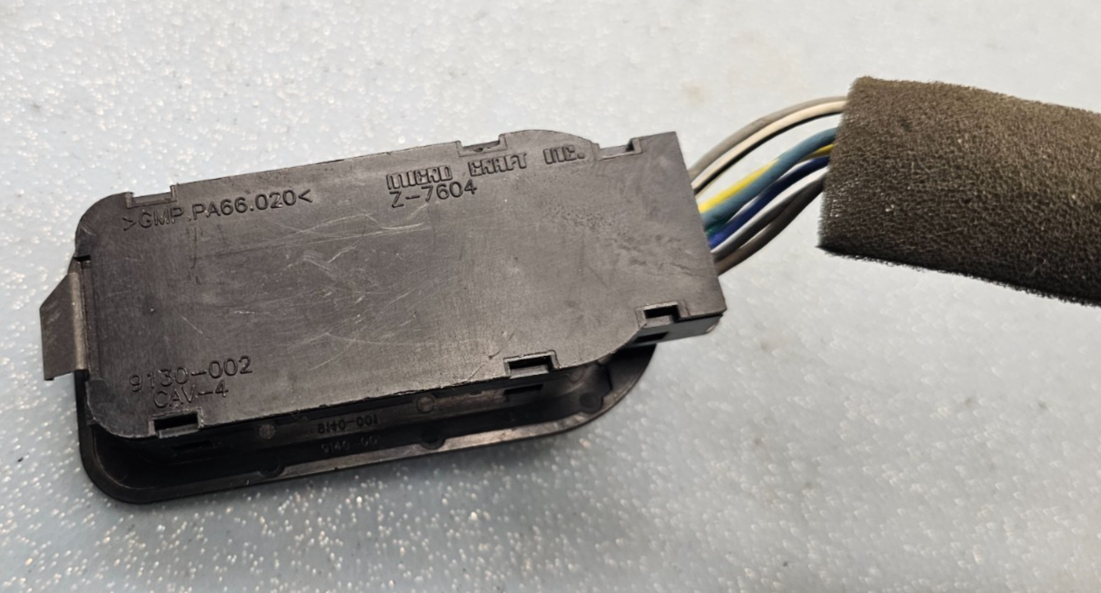 🔥2003-2007 HUMMER H2 FRONT RIGHT PASSENGER SIDE DOOR SEAT HEAT HEATER SWITCH