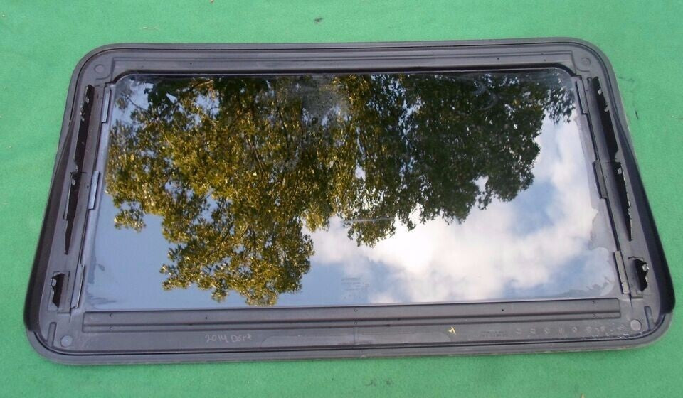 13-16 Dodge Dart Front Sun Roof Glass Window Moon Roof Retractible Assembly OEM