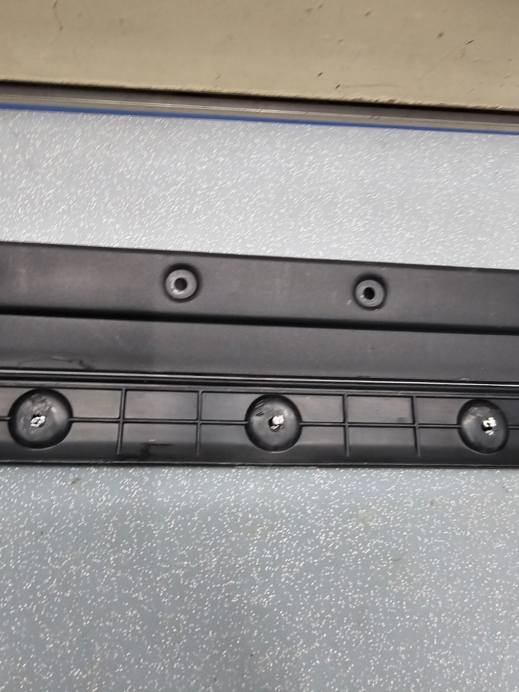 🔥02-07 Buick Rendezvous Front Glove Box Storage Compartment Hinge Assembly OEM