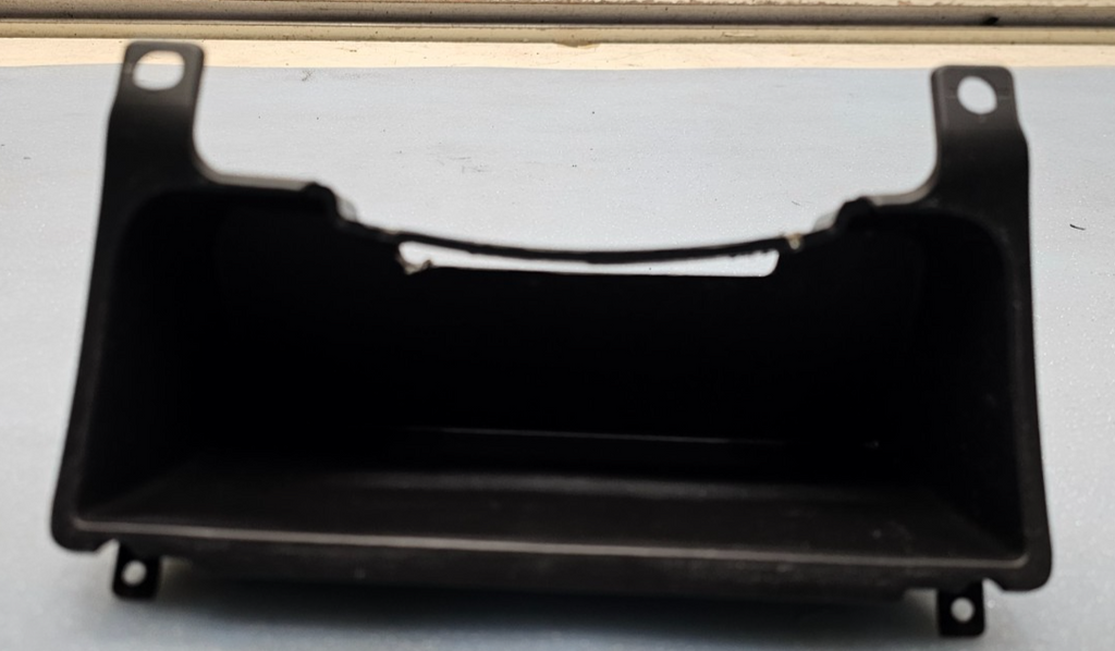 🔥07-09 Pontiac Torrent Center Lower Dash Storage Compartment Box  OEM