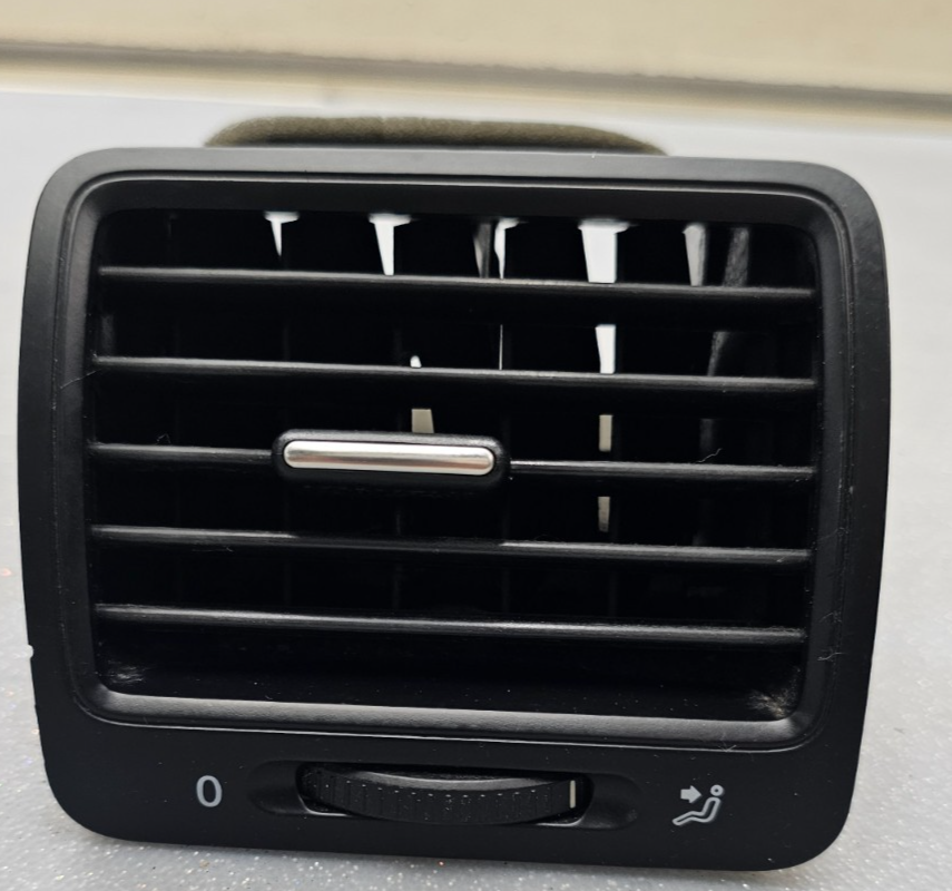 🔥05-10 VOLKSWAGEN JETTA FRONT CENTER DASH RIGHT PASSENGER AIR VENT HEATER BLACK
