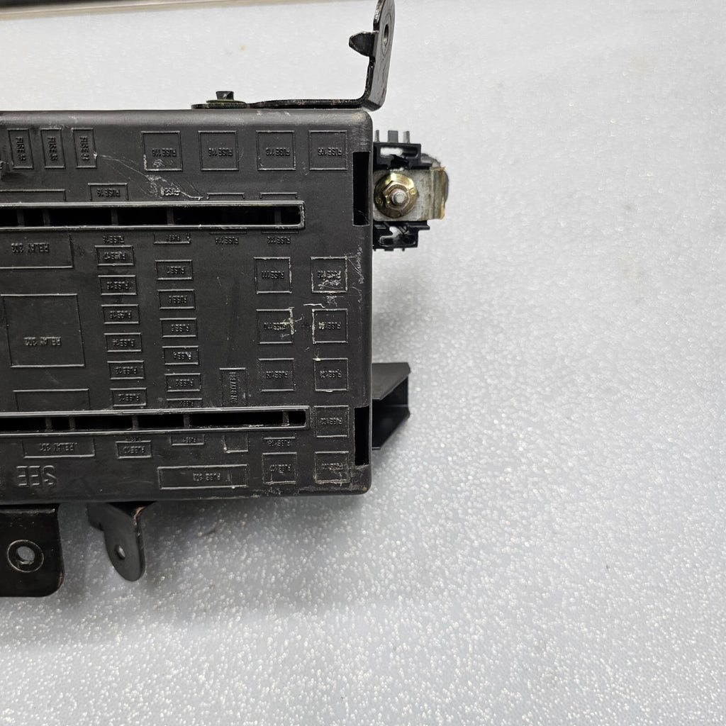 🔥2003-2004 Ford F250 F350 Excursion Interior Fuse Block Relay Box