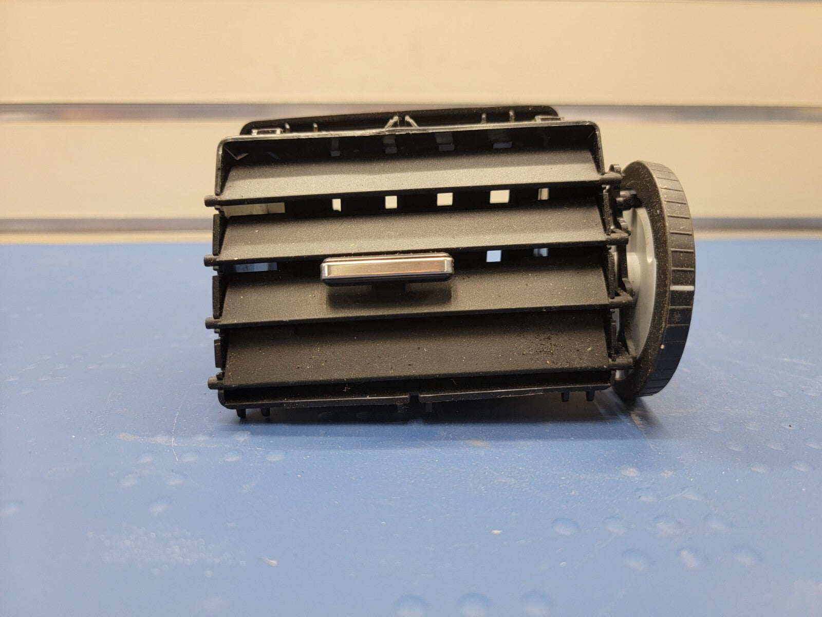 🔥2010 -2012 Ford Fusion Mercury Milan RIGHT Passenger Side Center Air Vent OEM
