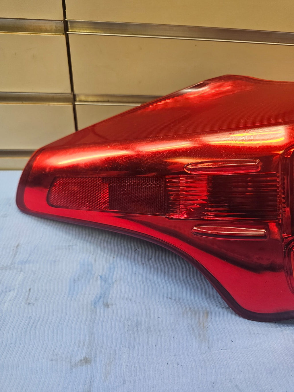 🔥13-16 Toyota RAV4 Rear Outer Left Driver Tail Brake Stop light Lamp Assembly