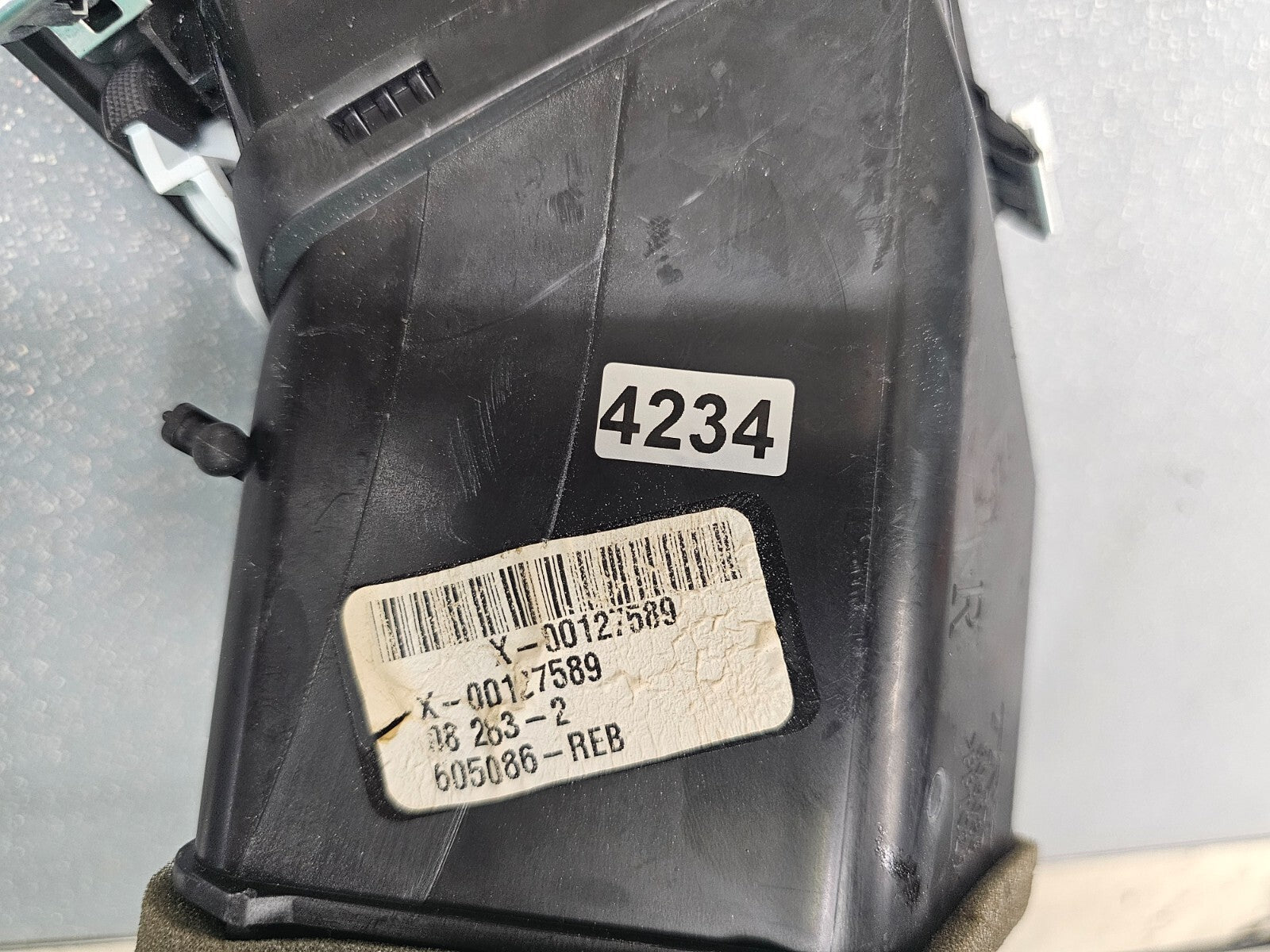 08-14 Cadillac CTS Passenger Dash Air Vent Heater Conditioner Filter BLACK VT35