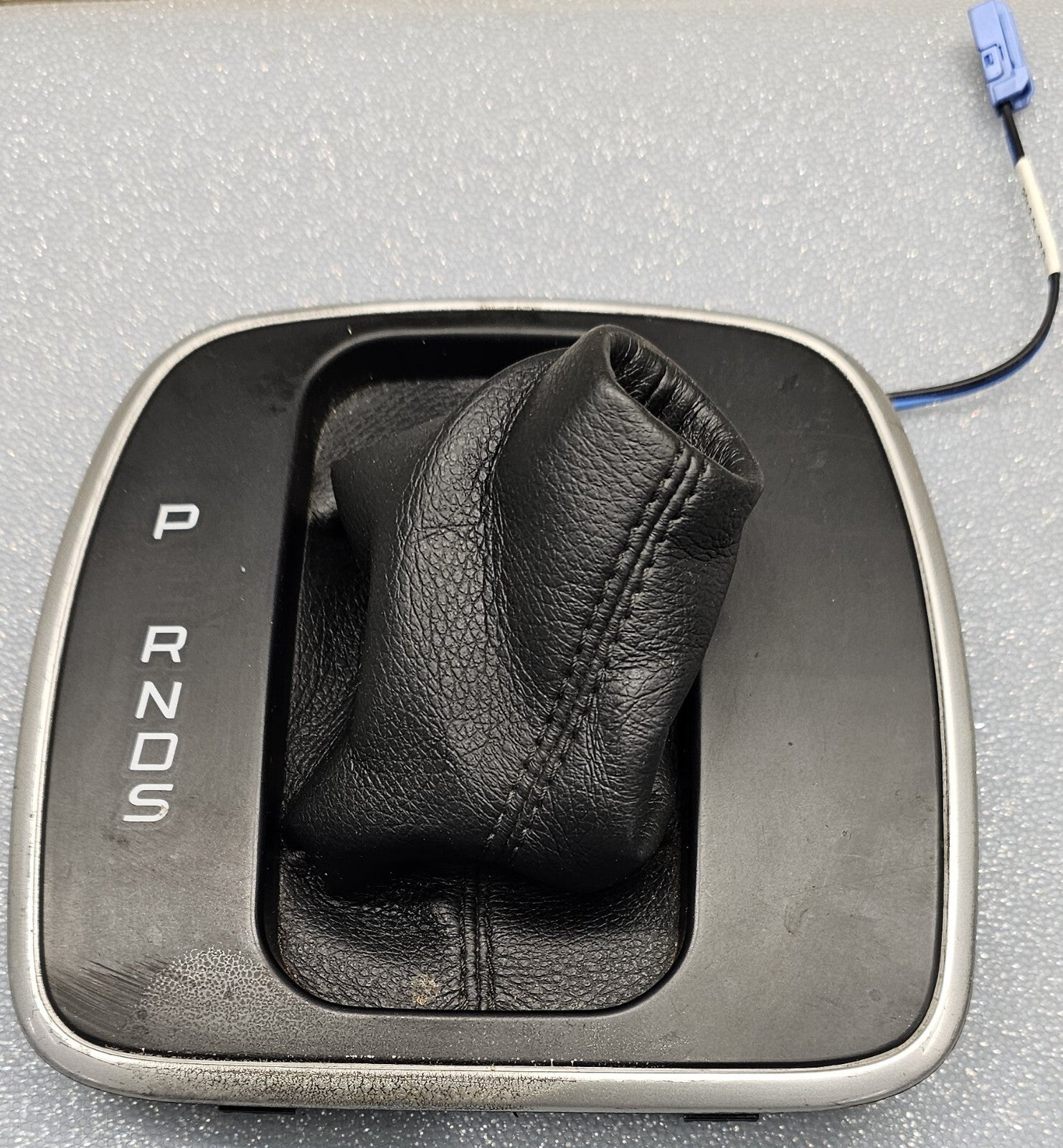 13-16 FORD ESCAPE GEAR AUTO SELECTOR SHIFT KNOB SHIFTER BOOT BEZEL TRIM OEM/FE