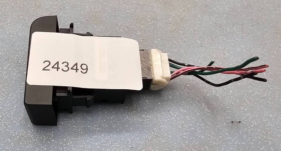 🔥1999-2002 NISSAN QUEST REAR WINDOW DEFROST DEFOG SWITCH BUTTON CONTROL OEM