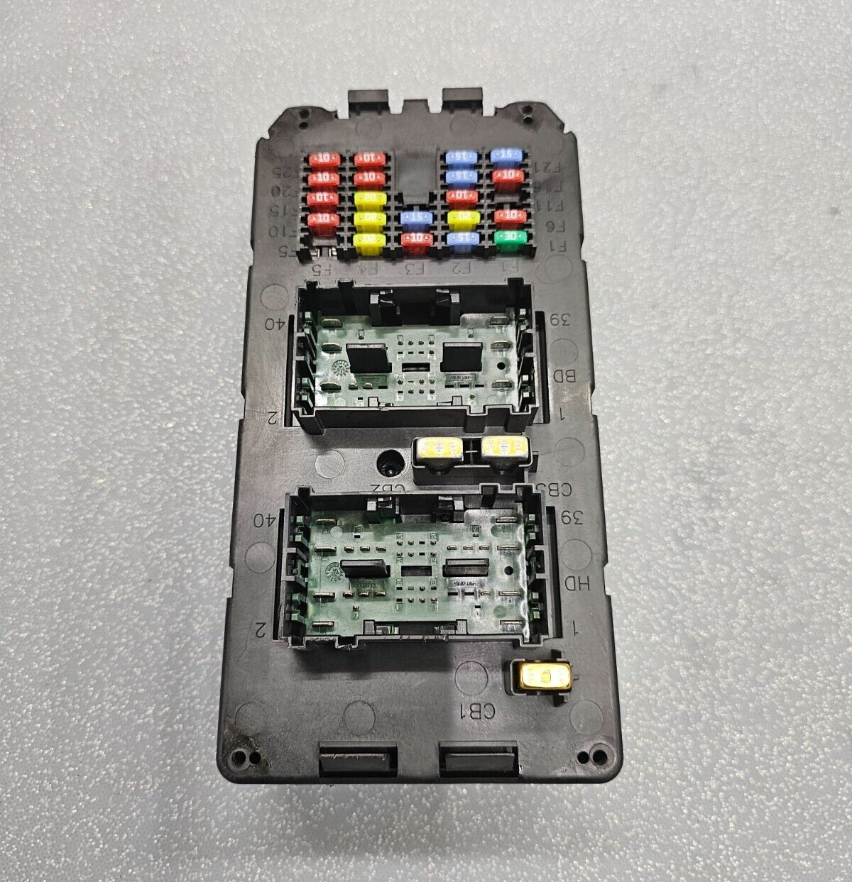 🔥05-06 Jeep Grand Cherokee Commander Body Control Module BCM Fuse Junction Box