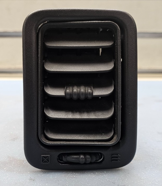 🔥99-06 Silverado Sierra Right Passenger Dash A/C HVAC AC Heater Air Vent Black