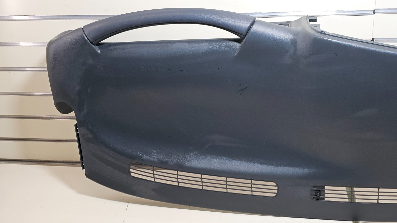 🔥99-06 SILVERADO SIERRA TAHOE Upper Cap Cover Top Dashboard Pad GRAPHITE DP1
