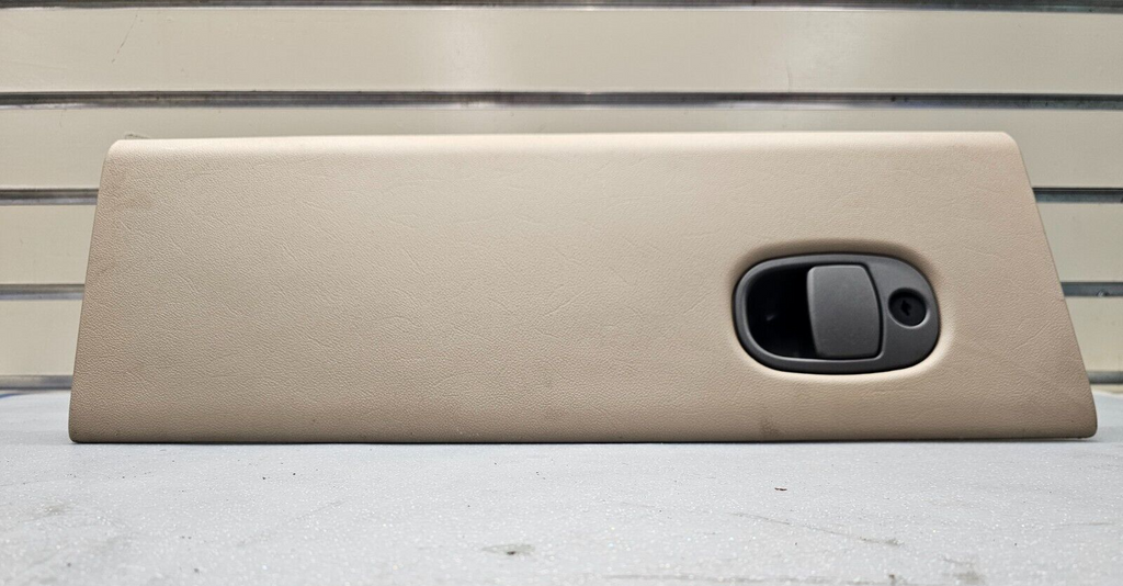 🔥05-09 Equinox Torrent 02-07 Saturn Vue Dash Glove Box Storage Compartment Tan