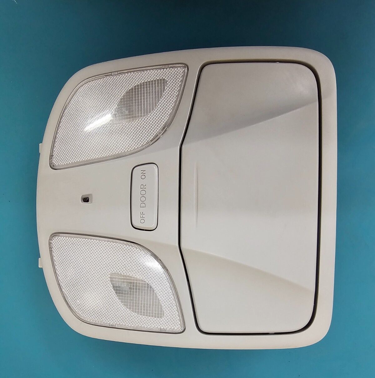 11-14 HYUNDAI SONATA OVERHEAD CONSOLE DOME LIGHT STORAGE SUNROOF STORAGE LT GRAY
