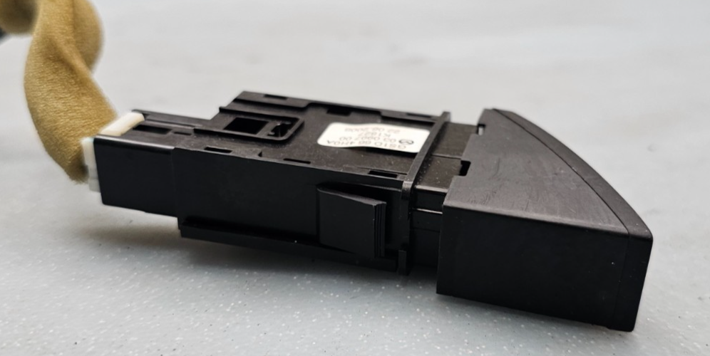 🔥2009-2013 MAZDA 6 DASH HAZARD LIGHT LAMP CONTROL SWITCH BLACK OEM