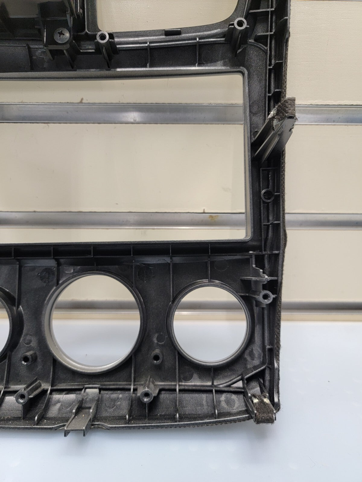 🔥2005-2009 KIA SPORTAGE CENTER DASH RADIO BEZEL TRIM CLIMATE CONTROL OEM SILVER