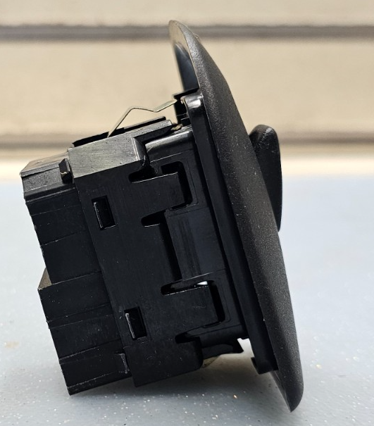 03-06 Silverado Tahoe Suburban Yukon Sierra Right Rear Window Door Switch Black