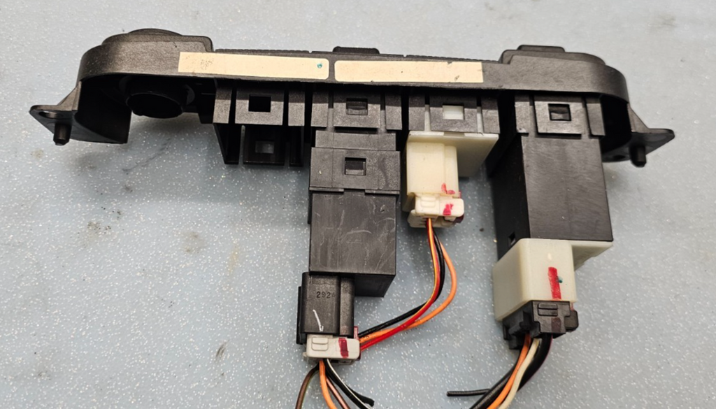 🔥01-05 CHRYSLER PT CRUISER REAR DEFROST DEFOG OUTLET SWITCH CONTROL BLACK OEM