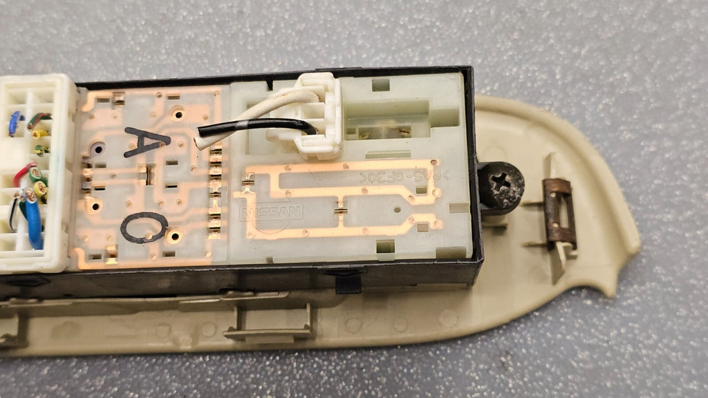 🔥05-07 Infiniti G35 Left Driver Master Door Power Window Switch Assembly Wood