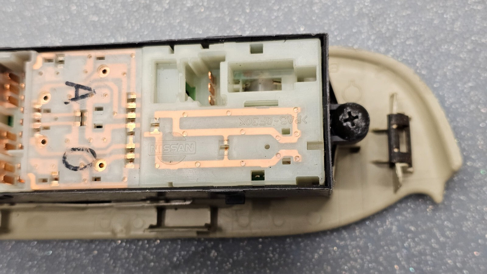 🔥05-07 Infiniti G35 Left Driver Master Door Power Window Switch Assembly Tan
