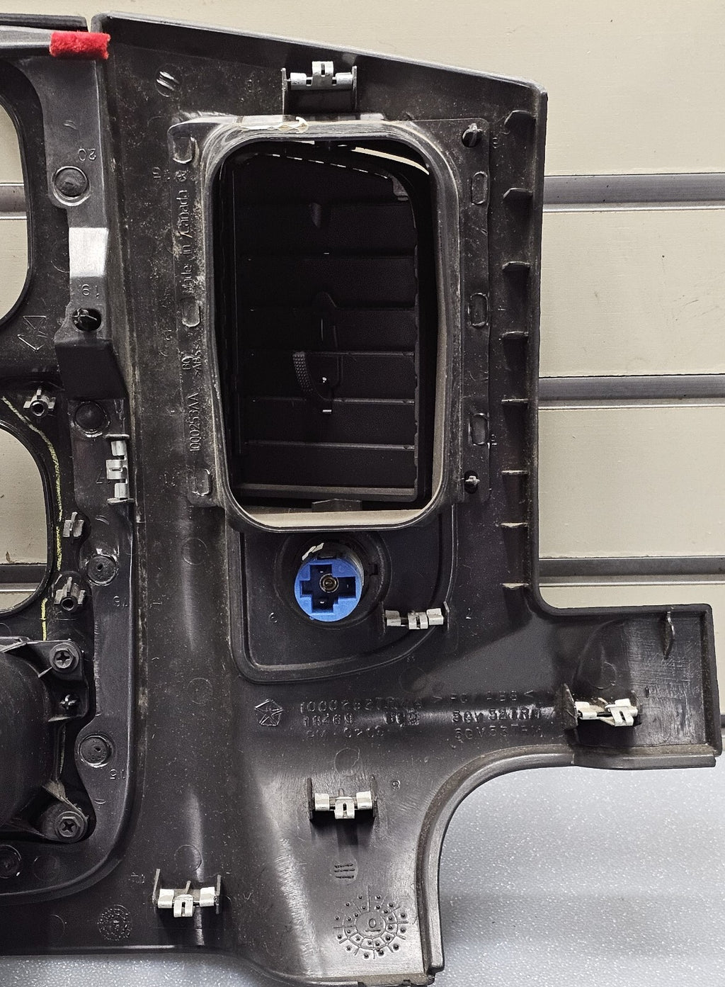 🔥02-05 Dodge RAM Dash RADIO Audio Stereo Bezel Climate Trim Panel Black B10