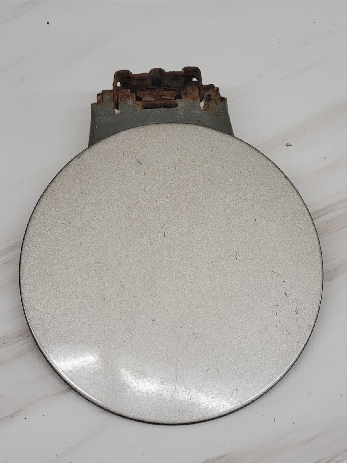 🔥98-06 Chevy Trailblazer GMC Envoy Gas Tank Fuel Filler Door Lid Hatch White