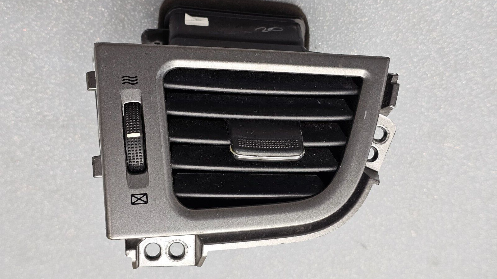 🔥11-13 HYUNDAI ELANTRA LEFT DRIVER DASH AC AIR HEATER VENT CONDITIONING SILVER