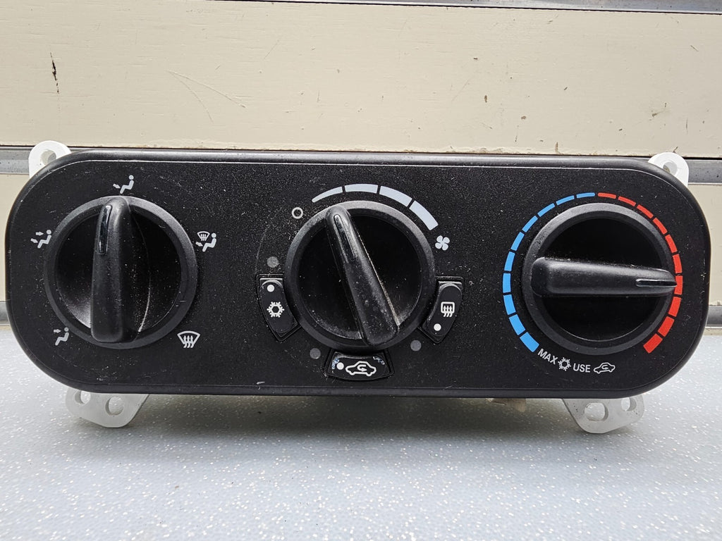 07-09 Patriot Compass Caliber Dash Heater Climate Temperatur Control Conditioner
