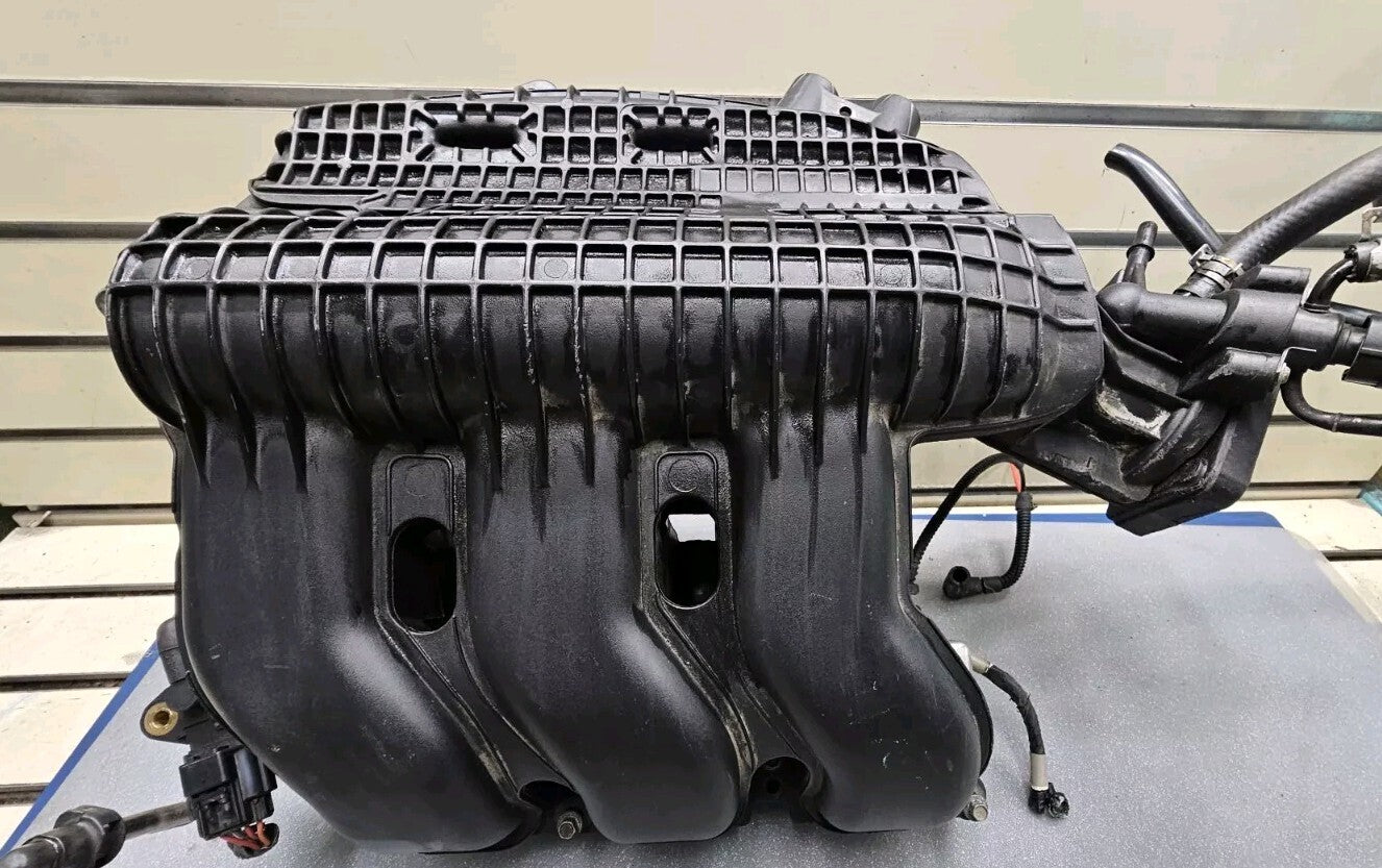🔥05-07 Ford 500 Freestyle Upper Intake Manifold 3.0L Plenum OEM