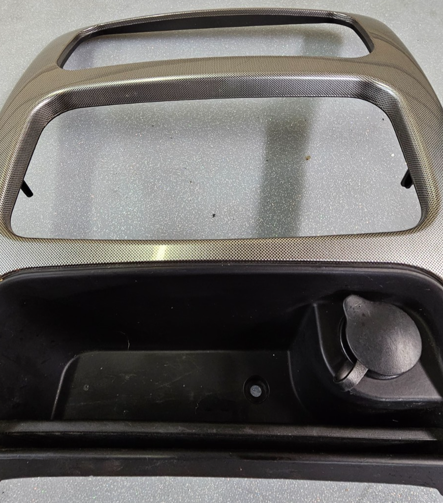 🔥02-07 Liberty KJ Dash FM Radio Climate Display Stereo Bezel Trim Panel Silver