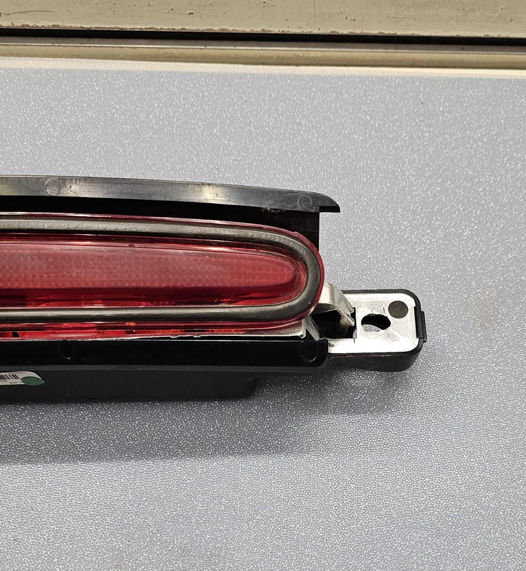 🔥2005-2010 Pontiac G6 Dorman Third Brake Light Lamp Sedan Assembly OEM