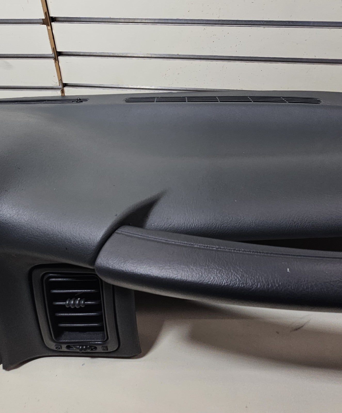 🔥99-06 SILVERADO SIERRA TAHOE Upper Cap Cover Top Dashboard Dash Pad Black DP1