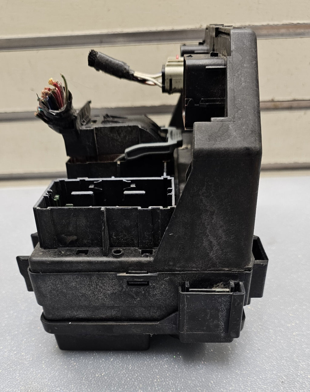 🔥11-12 Jeep Liberty Nitro TIPM Totally Integrated Power Module OEM