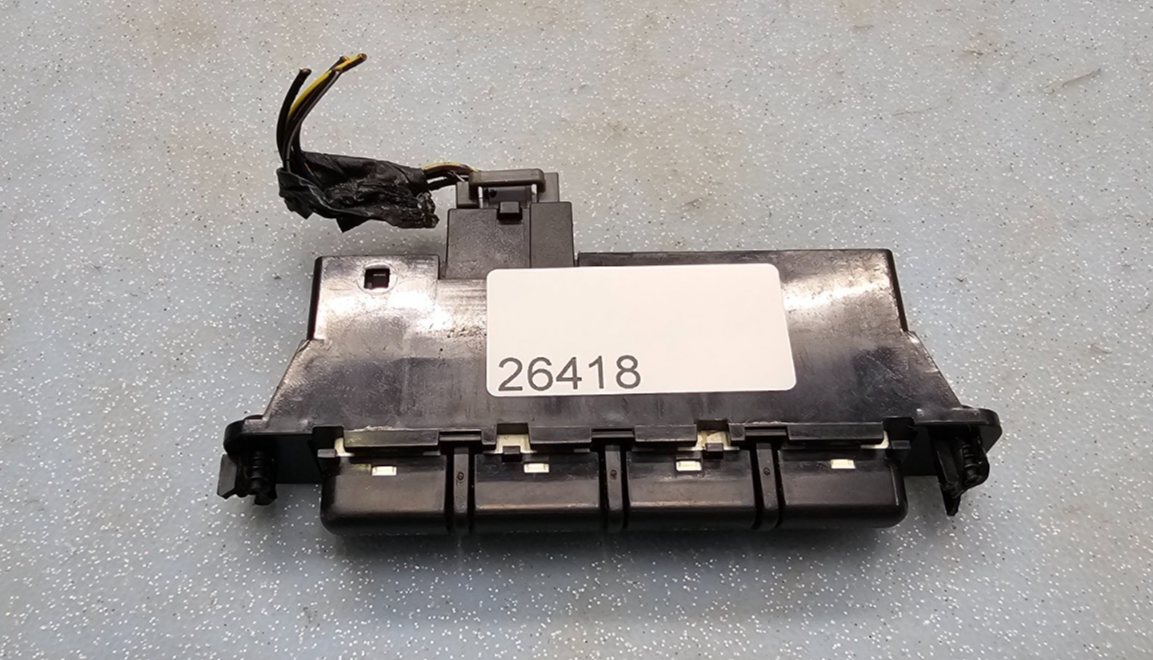 🔥2000-2002 Lincoln LS Switch Module Instrument Cluster BLACK